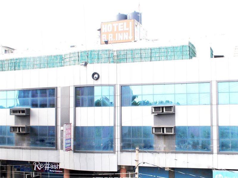Hotel B.R. Inn Panipat Ngoại thất bức ảnh