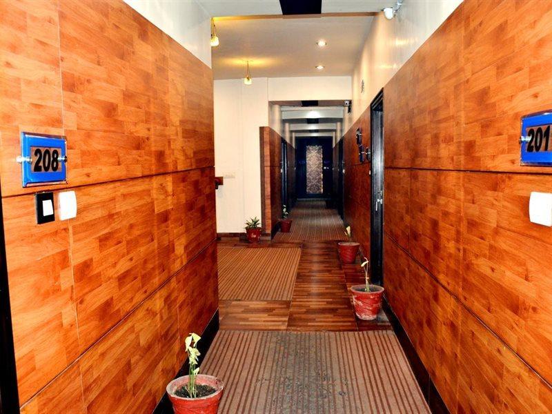 Hotel B.R. Inn Panipat Ngoại thất bức ảnh