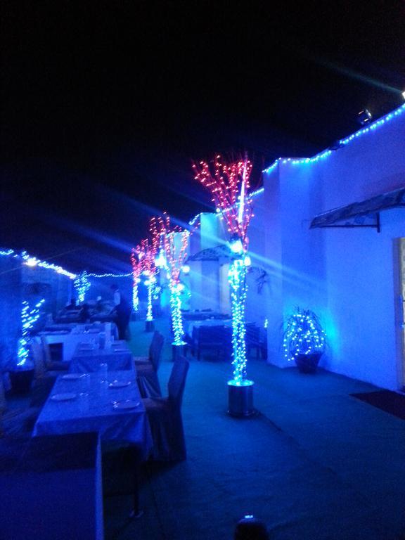 Hotel B.R. Inn Panipat Ngoại thất bức ảnh